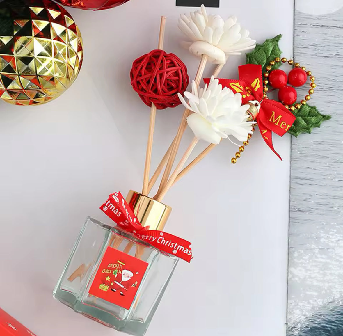 🌸 Aromātisko eļļu difuzora komplekts – “Lily & Oolong” kolekcija ar niedru kociņiem 🕯️✨