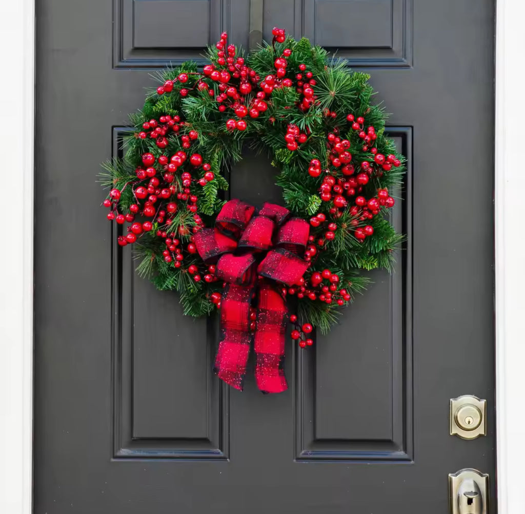 🎄 Ziemassvētku Mākslīgais Sarkano Ogu Vainags ar Sarkanu Lenti ✨